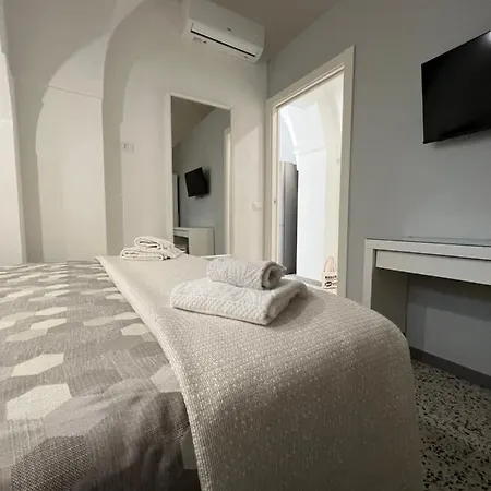 Puglia D'amare Casa Vacanza * Lizzano (Apulia)